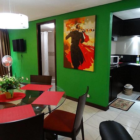 Manila Bay Serviced Apartments Kültér fotó