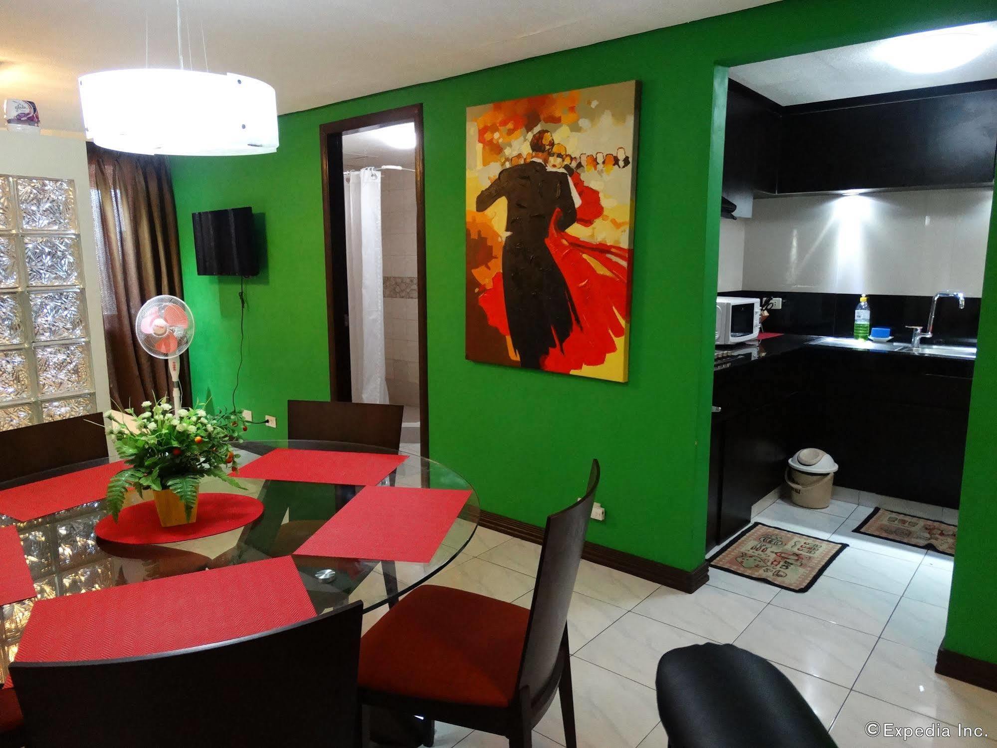 Manila Bay Serviced Apartments Kültér fotó