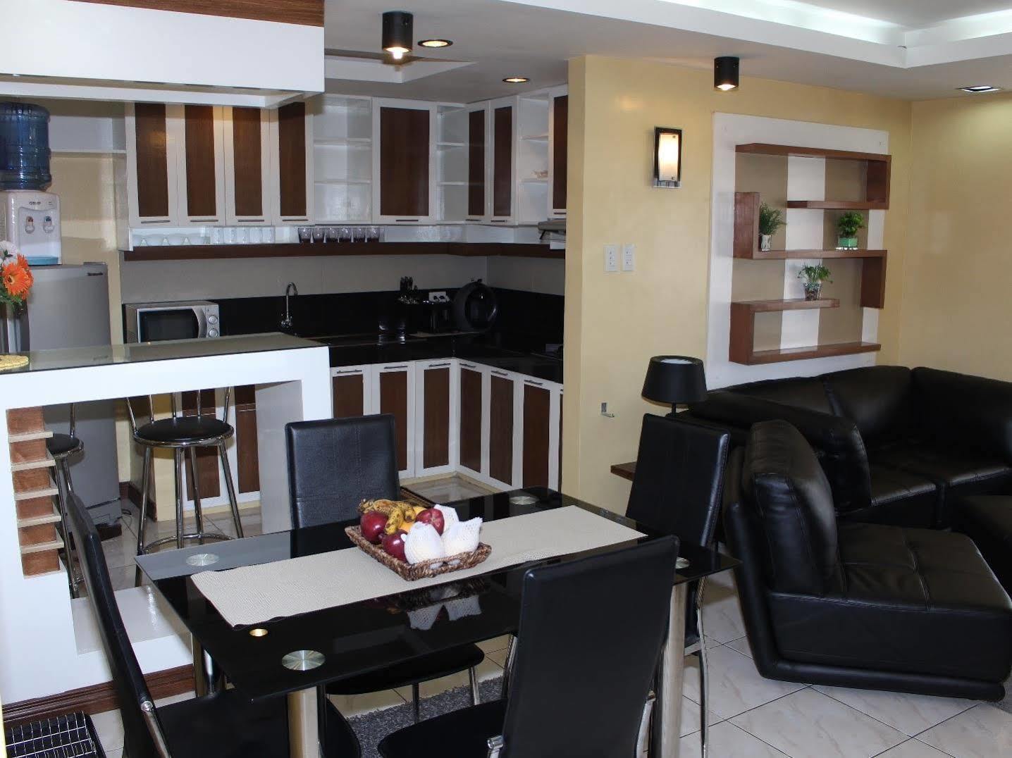 Manila Bay Serviced Apartments Kültér fotó
